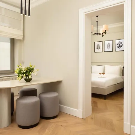 Vucino Hotell